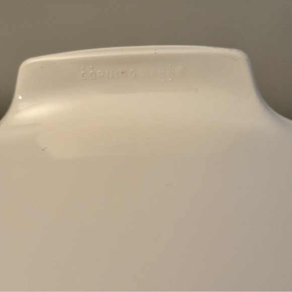 Vintage Corning Ware Casserole Dish with Clear Lid 3 Liter Symphony Style - Picture 5 of 7